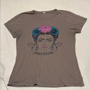 Frida Kahlo Graphic Tee - Brown